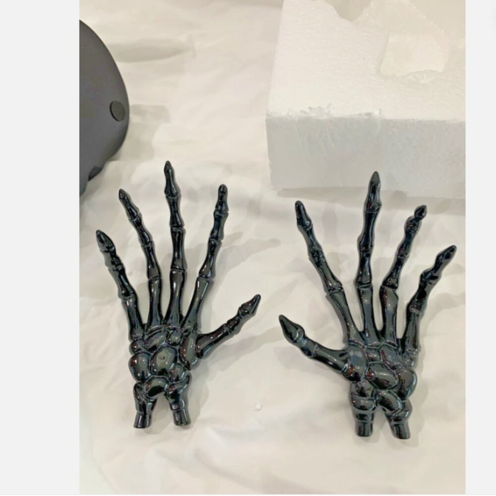 Grandin Road Gothic Skull and Hands, Set of Three item# 168132 (Black) Halloween - Picture 3 of 10